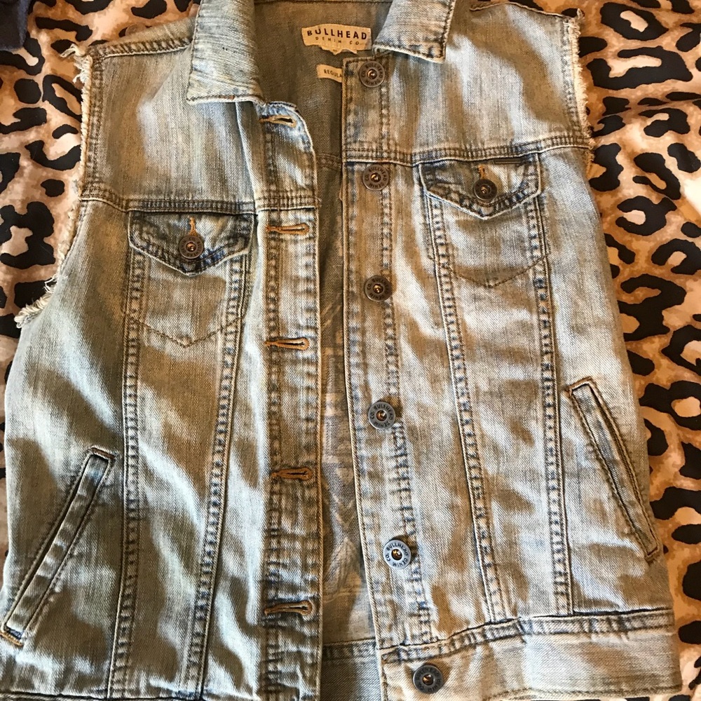 BULLHEAD CUTOFF JEAN JACKET
